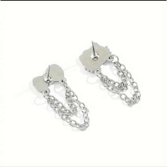 Hello Kitty Dangle Earrings - Picture 4 of 5